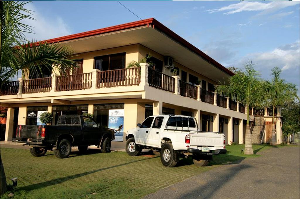 Blue Palm Hotel 哈科 外观 照片